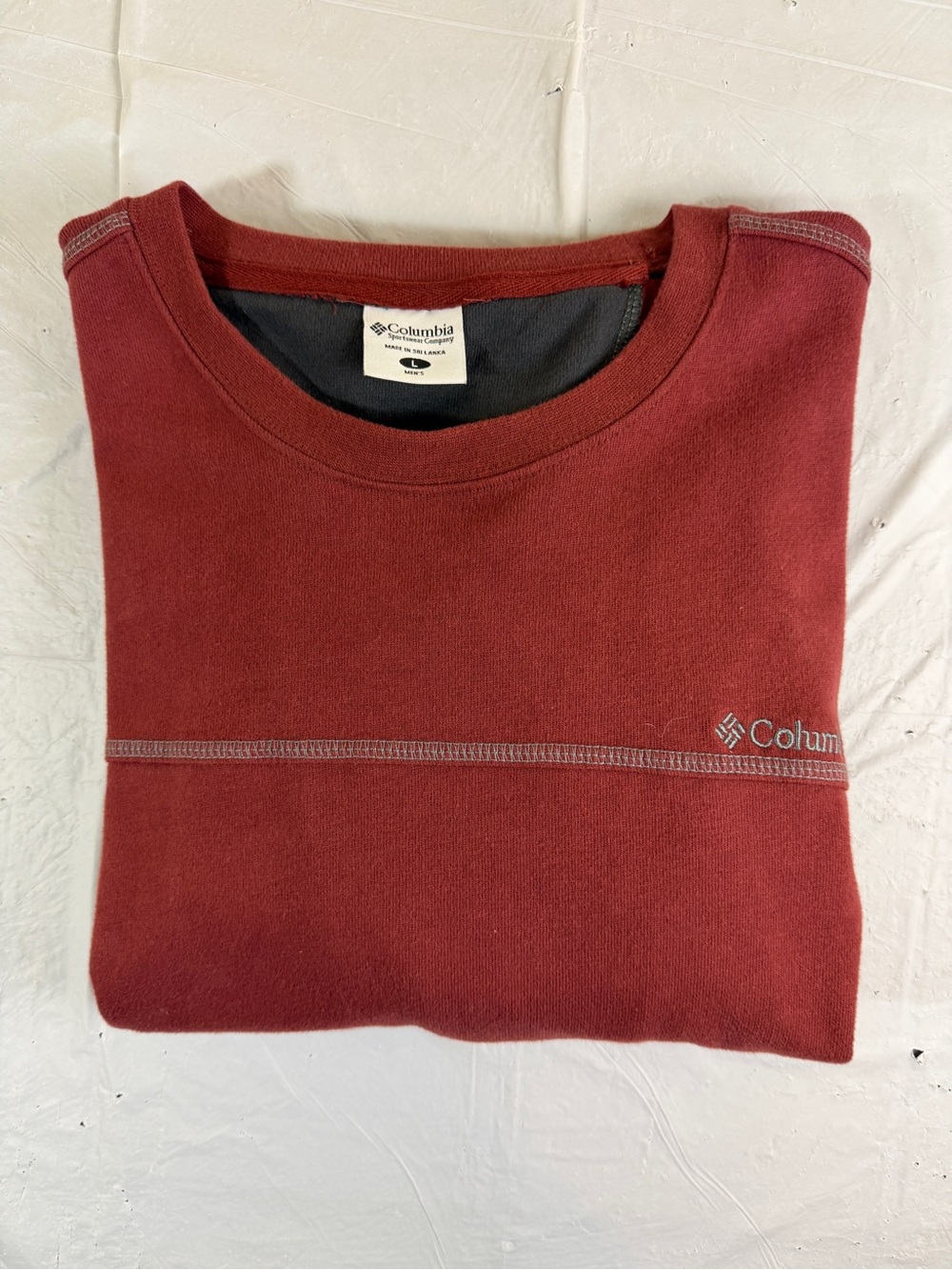 Columbia Men's Wine Red Crewneck Sweater